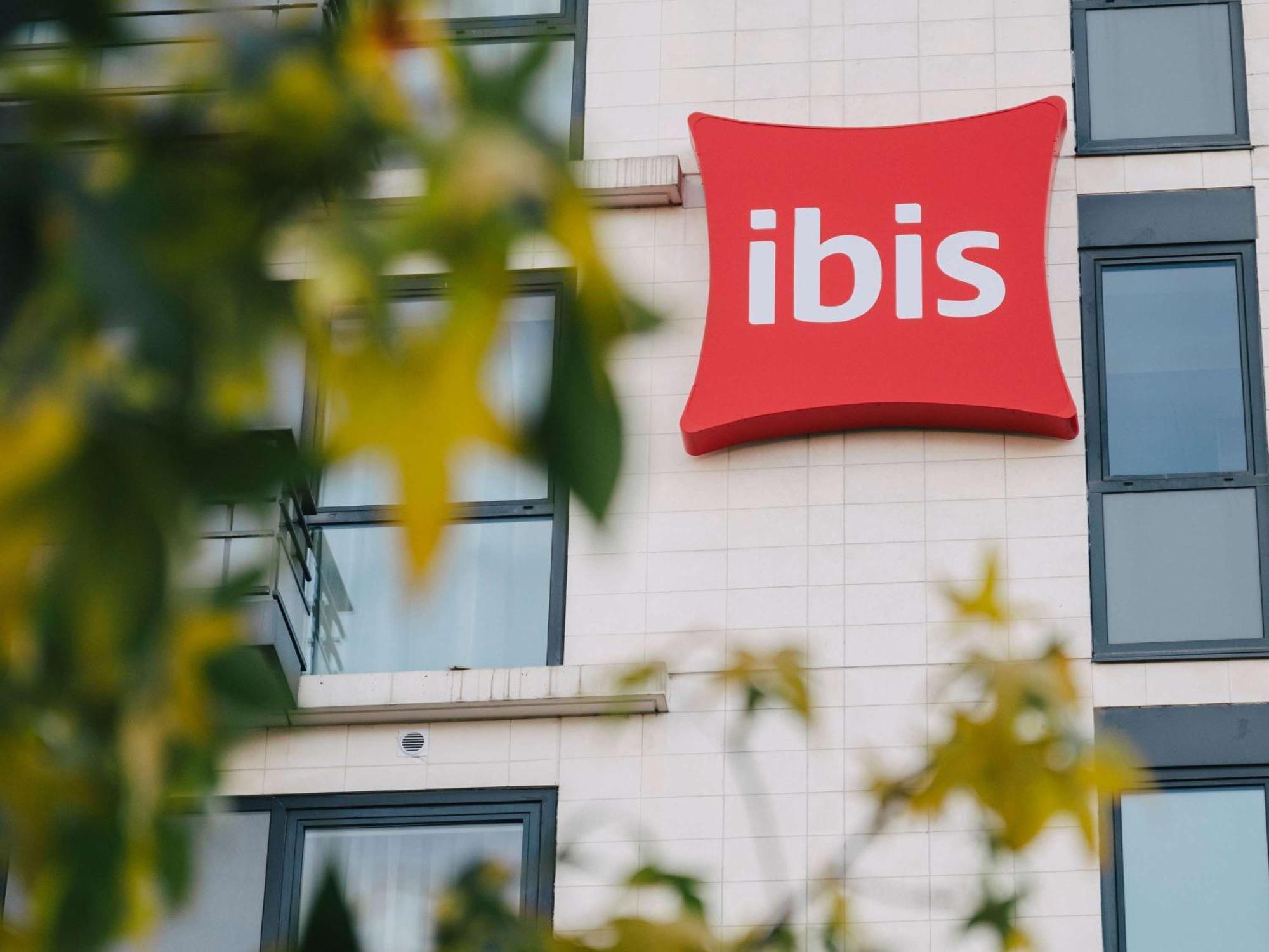 Ibis Rouen Centre Rive Droite Pasteur Otel Dış mekan fotoğraf